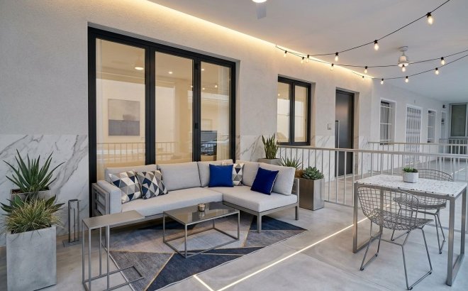 Revente - Appartement -
Torrevieja - La Mata Pueblo