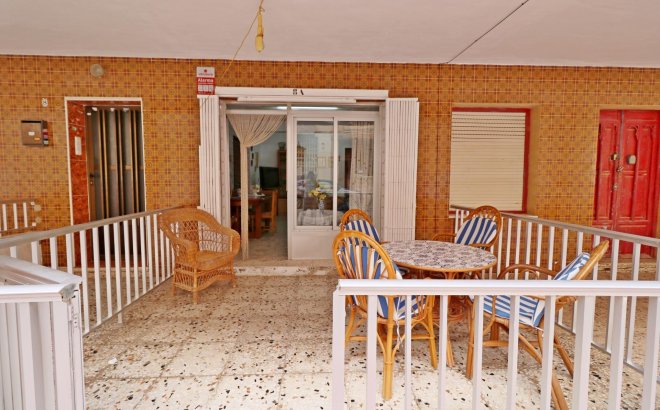 Revente - Appartement -
Torrevieja - La Mata Pueblo