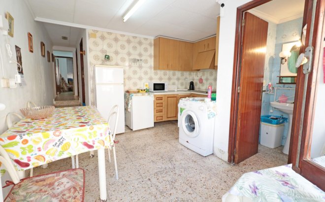 Revente - Appartement -
Torrevieja - La Mata Pueblo