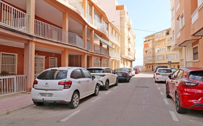 Revente - Appartement -
Torrevieja - La Mata Pueblo