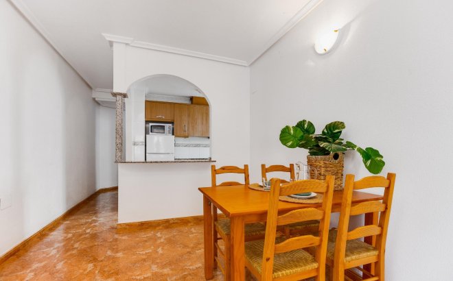 Resale - Apartment -
Torrevieja - Centro