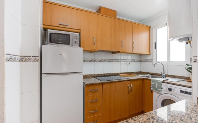 Resale - Apartment -
Torrevieja - Centro