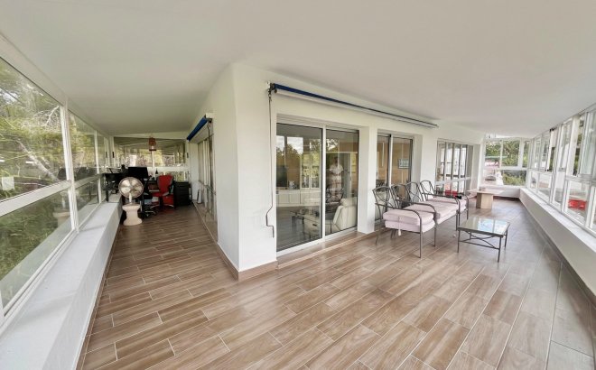 Resale - Villa -
Pinar de Campoverde - Inland