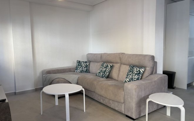 Resale - Town House -
La Zenia - Costa Blanca
