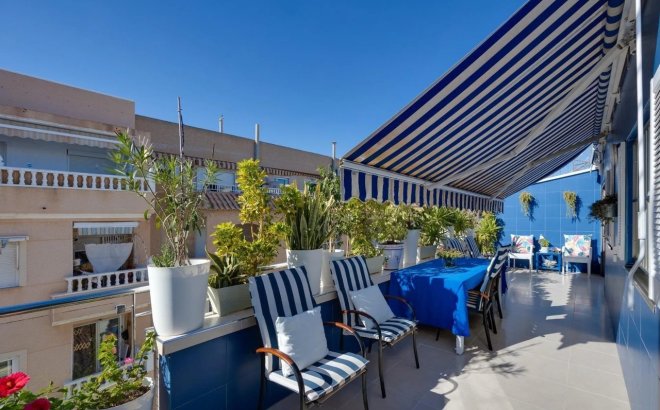 Herverkoop - Penthouse -
Torrevieja - Costa Blanca