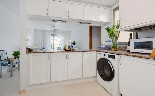 Herverkoop - Penthouse -
Torrevieja - Costa Blanca