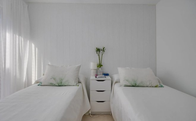Herverkoop - Penthouse -
Torrevieja - Costa Blanca