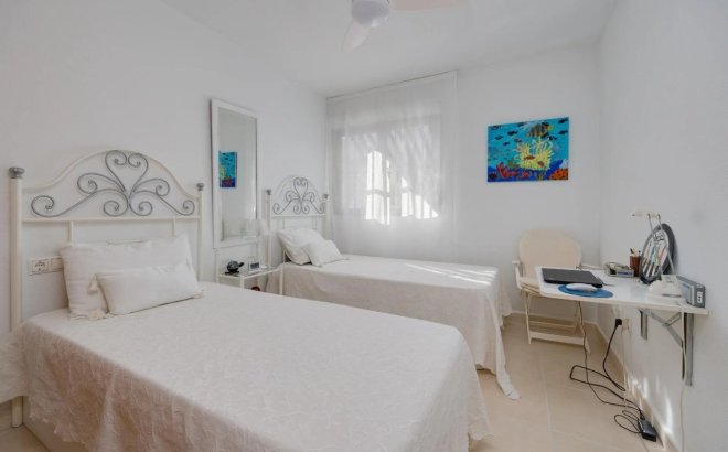 Herverkoop - Penthouse -
Torrevieja - Costa Blanca