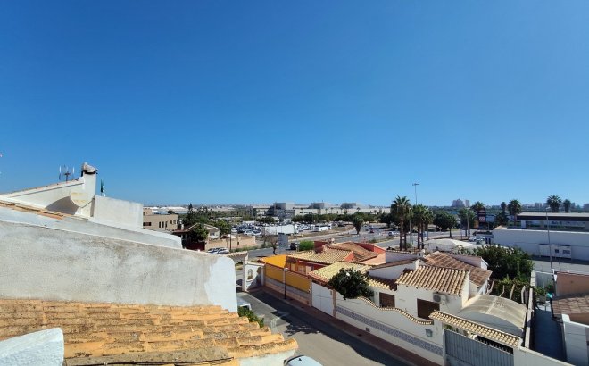 Resale - Town House -
Los Balcones - Costa Blanca