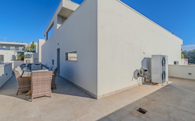 Resale - Villa -
Benijofar - Costa Blanca