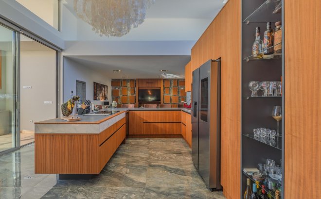 Resale - Villa -
Benijofar - Costa Blanca