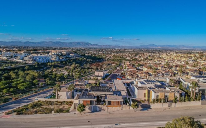 Resale - Villa -
Benijofar - Costa Blanca