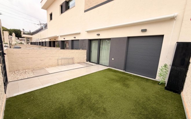 Resale - Apartment -
Lo Crispin - Inland