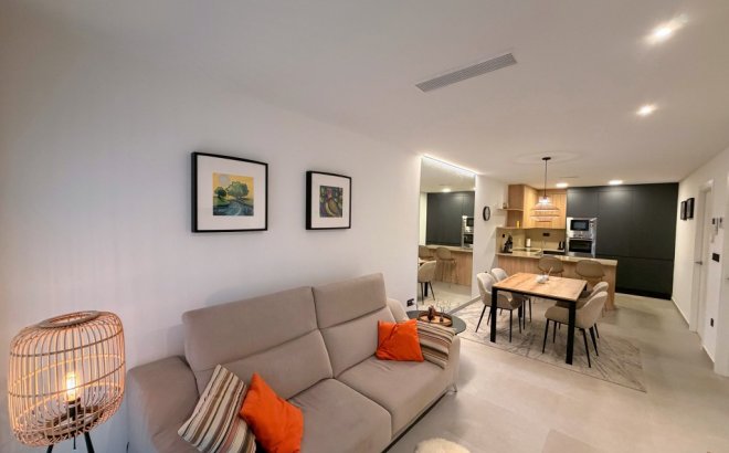 Resale - Apartment -
Lo Crispin - Inland