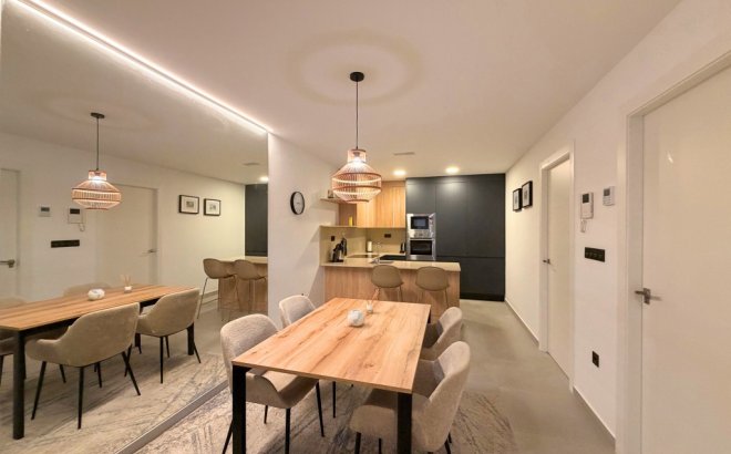 Resale - Apartment -
Lo Crispin - Inland