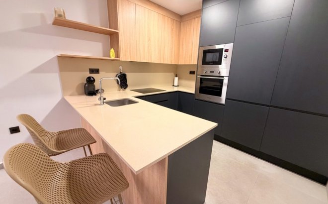 Resale - Apartment -
Lo Crispin - Inland