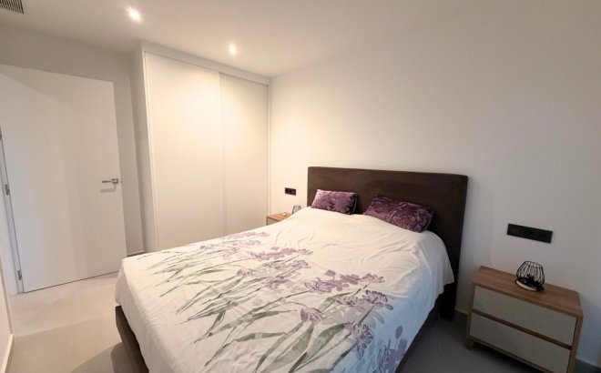 Resale - Apartment -
Lo Crispin - Inland
