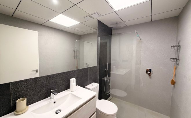 Resale - Apartment -
Lo Crispin - Inland
