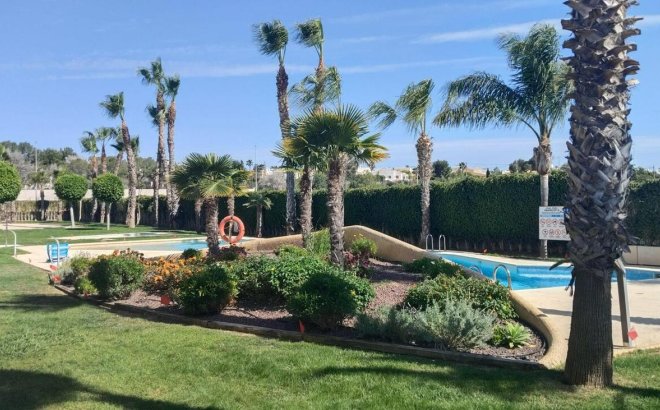 Revente - Appartement -
Orihuela Costa - Las Mismosas/Los Altos