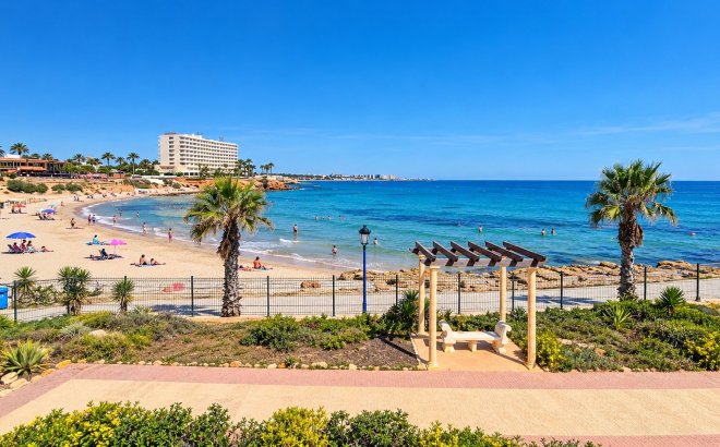Revente - Appartement -
Orihuela Costa - Costa Blanca