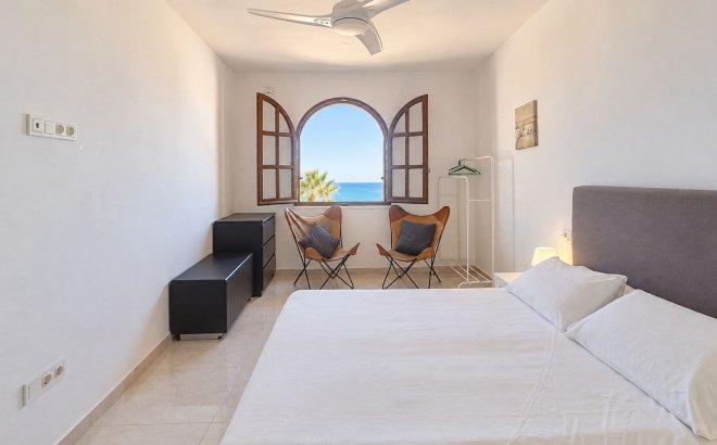 Revente - Appartement -
Orihuela Costa - Costa Blanca
