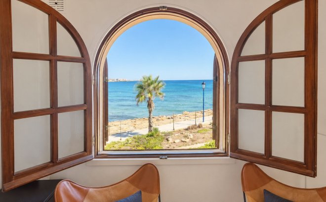 Revente - Appartement -
Orihuela Costa - Costa Blanca