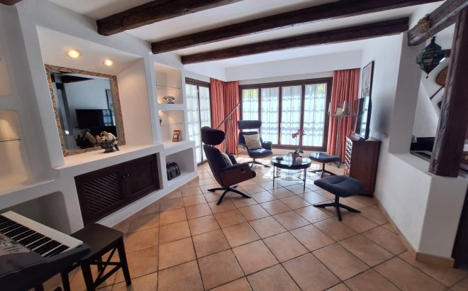 Revente - Appartement -
Torrevieja - Los Frutales