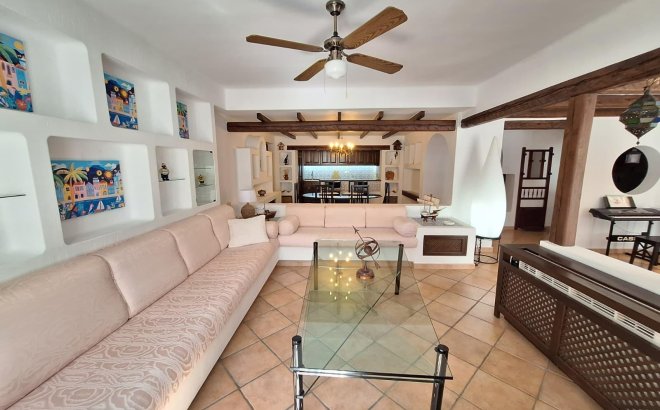 Revente - Appartement -
Torrevieja - Los Frutales