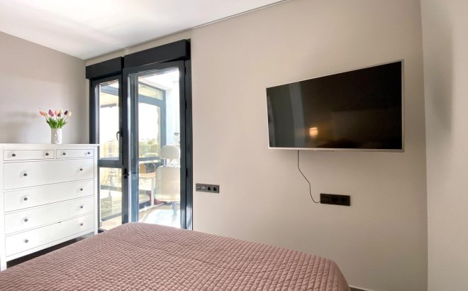 Resale - Bungalow -
Orihuela Costa - Las Ramblas