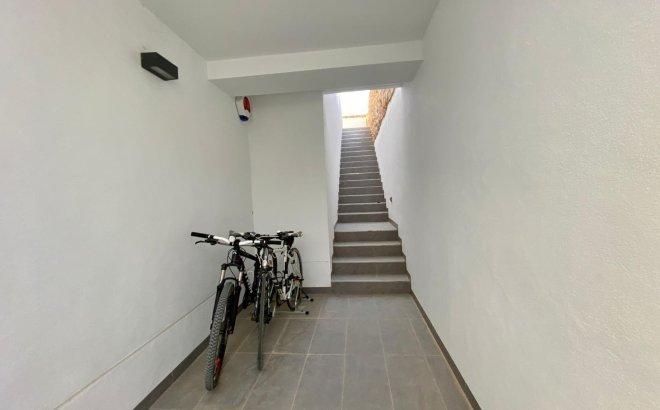 Resale - Bungalow -
Orihuela Costa - Las Ramblas