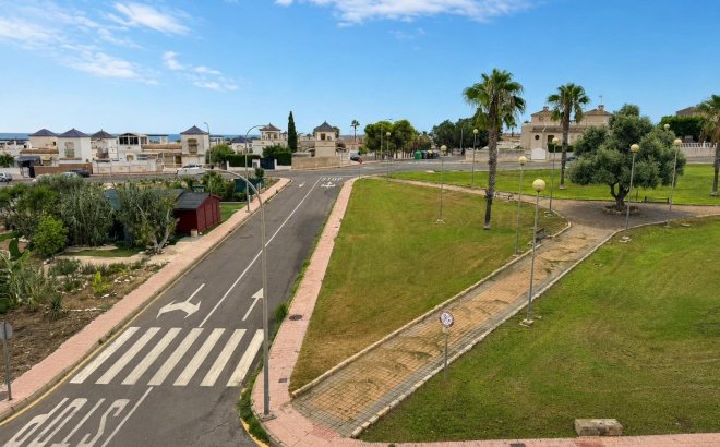Revente - Bungalow -
Torrevieja - Los Balcones - Los Altos del Edén