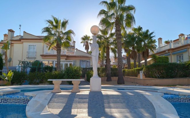 Revente - Bungalow -
Torrevieja - Los Balcones - Los Altos del Edén