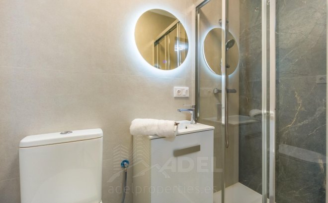 Revente - Appartement -
Torrevieja - PARQUE DE LAS NACIONES