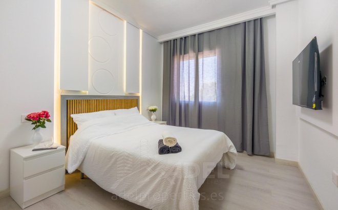 Revente - Appartement -
Torrevieja - PARQUE DE LAS NACIONES