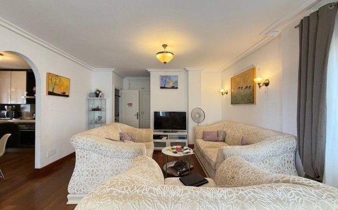 Revente - Villa -
Orihuela Costa - Lomas De Don Juan