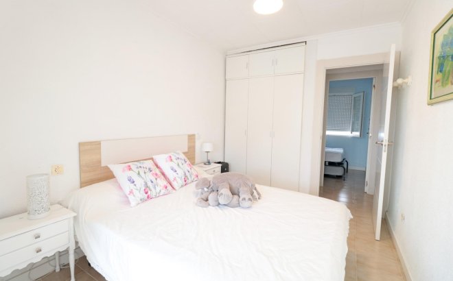 Revente - Town House -
Torrevieja - Playa De Los Naufragos