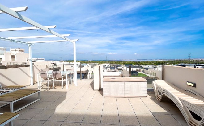 Revente - Villa -
Villamartin - Costa Blanca