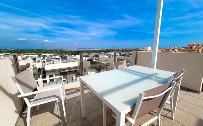 Revente - Villa -
Villamartin - Costa Blanca