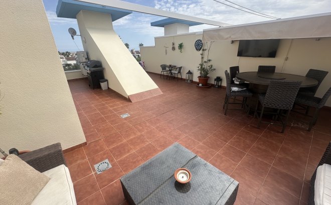 Revente - Appartement -
Villamartin - Costa Blanca