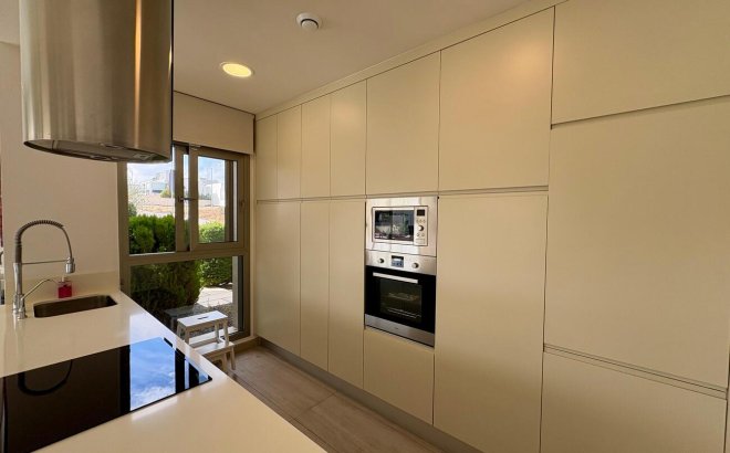 Resale - Villa -
Benijofar - Costa Blanca