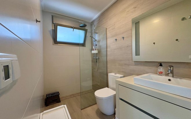Resale - Villa -
Benijofar - Costa Blanca