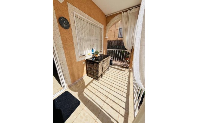 Revente - Appartement -
Orihuela Costa - Costa Blanca