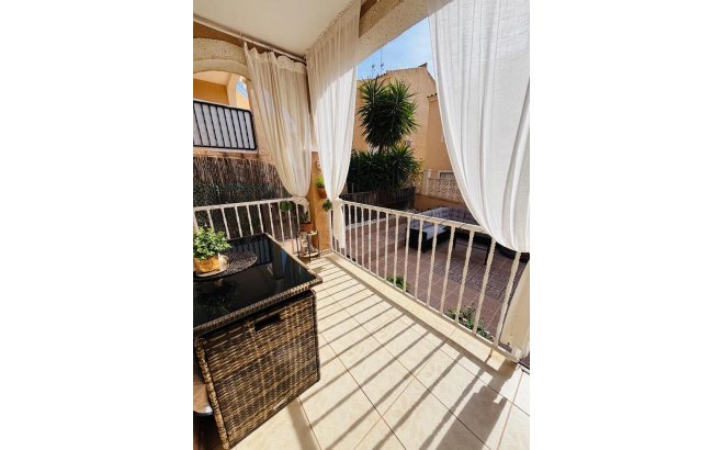 Revente - Appartement -
Orihuela Costa - Costa Blanca
