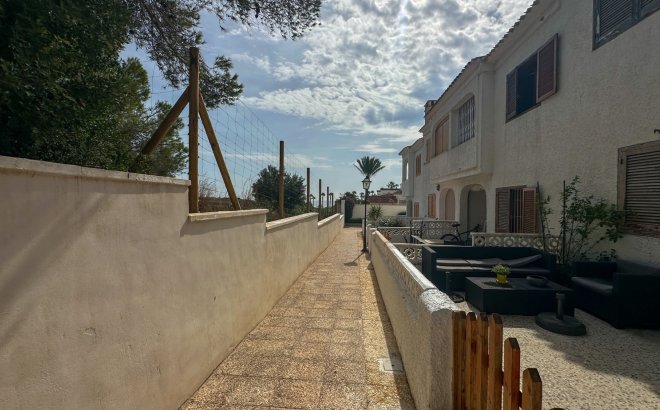 Resale - Town House -
Orihuela Costa - Costa Blanca