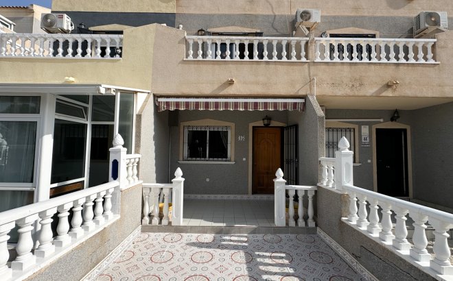 Resale - Town House -
Orihuela Costa - Costa Blanca