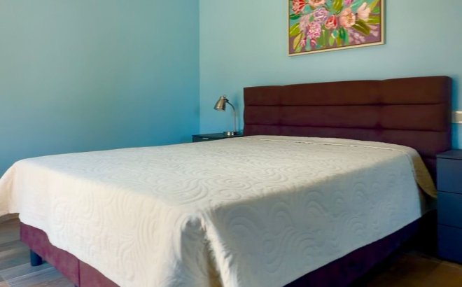 Herverkoop - Villa -
Orihuela Costa - Costa Blanca