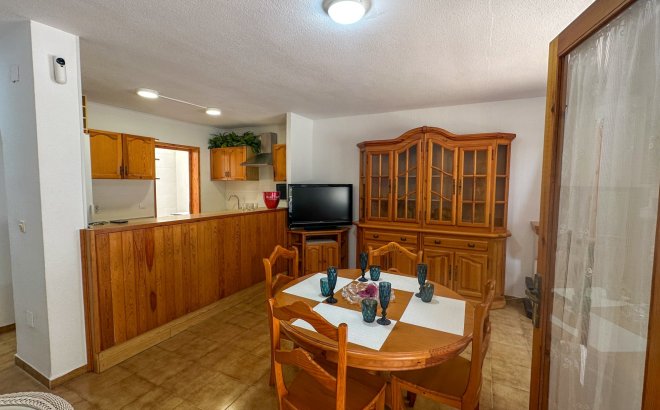 Resale - Town House -
Playa Flamenca - Costa Blanca