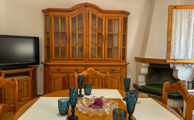 Resale - Town House -
Playa Flamenca - Costa Blanca