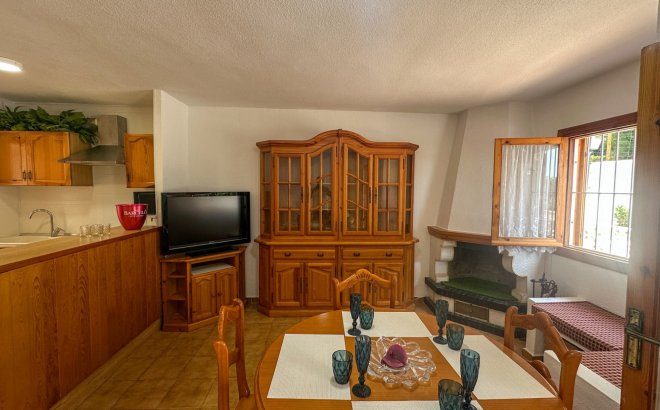 Resale - Town House -
Playa Flamenca - Costa Blanca