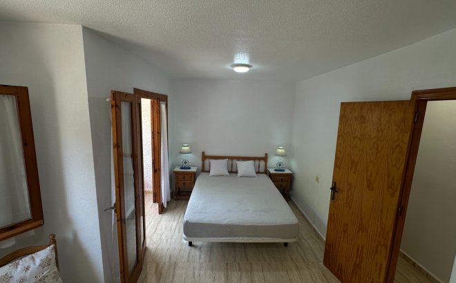 Resale - Town House -
Playa Flamenca - Costa Blanca